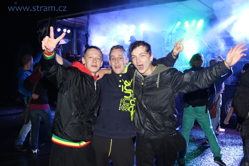img00006.jpg