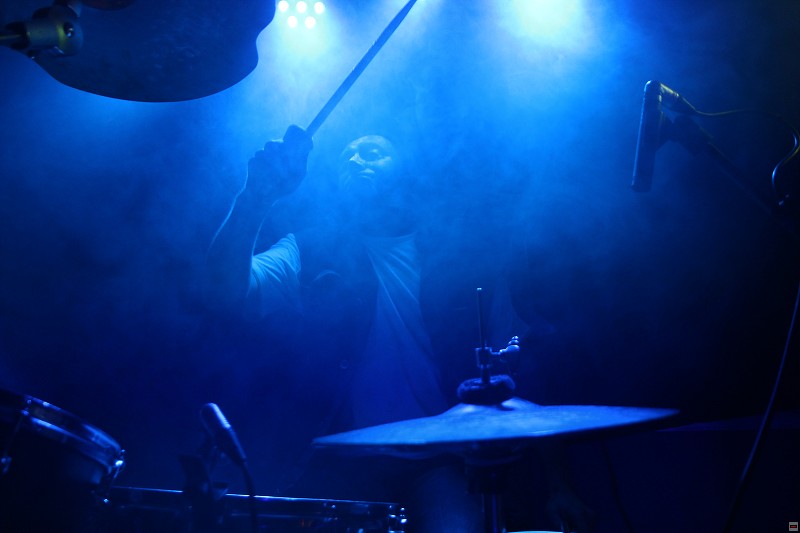 img00030.jpg