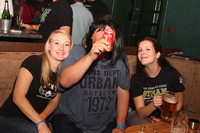 img00017.jpg