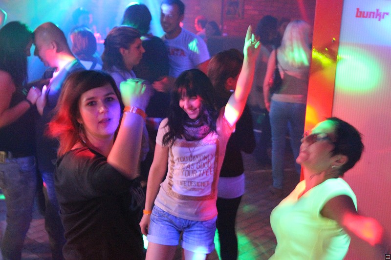 img00027.jpg