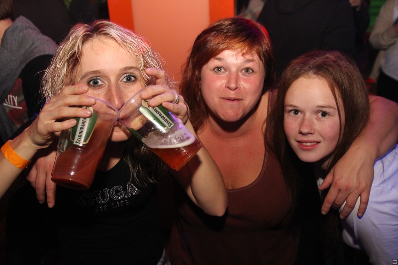 img00028.jpg