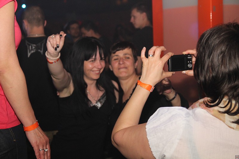 img00023.jpg