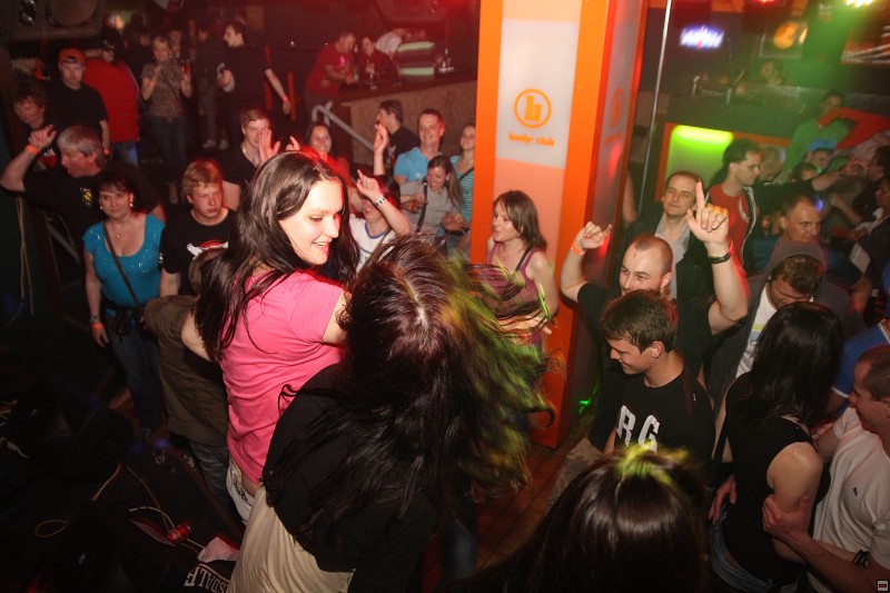 img00045.jpg
