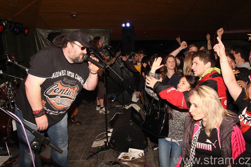 img00026.jpg
