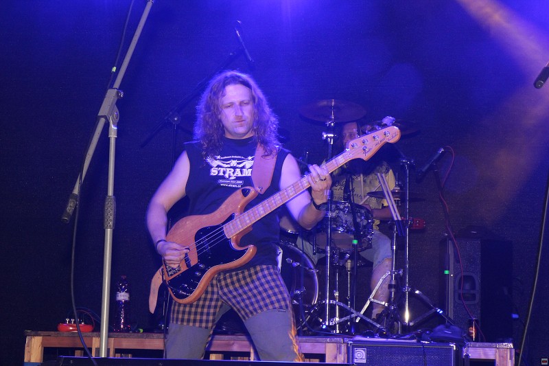 img00009.jpg