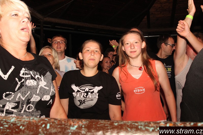 img00037.jpg