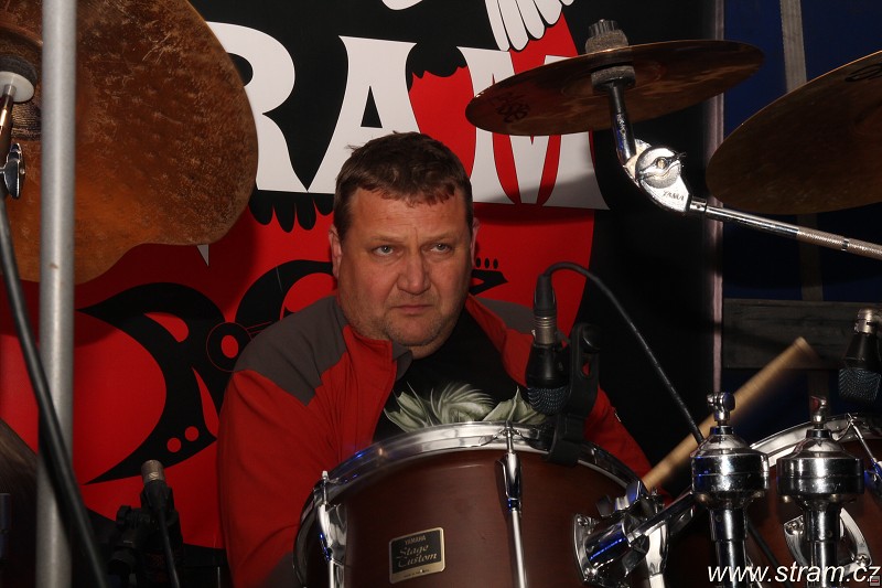 img00006.jpg