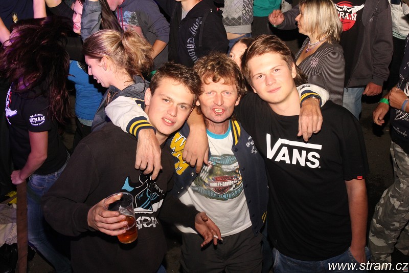img00044.jpg