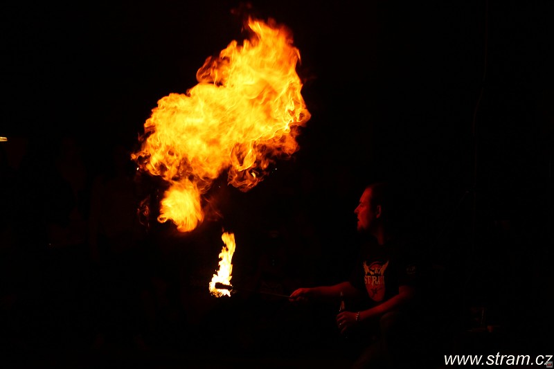 img00006.jpg