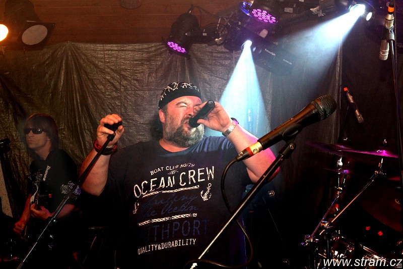 img00017.jpg