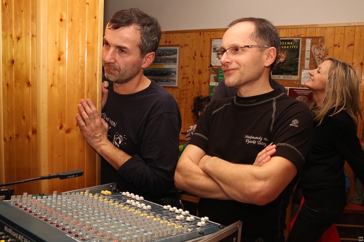 img00037.jpg