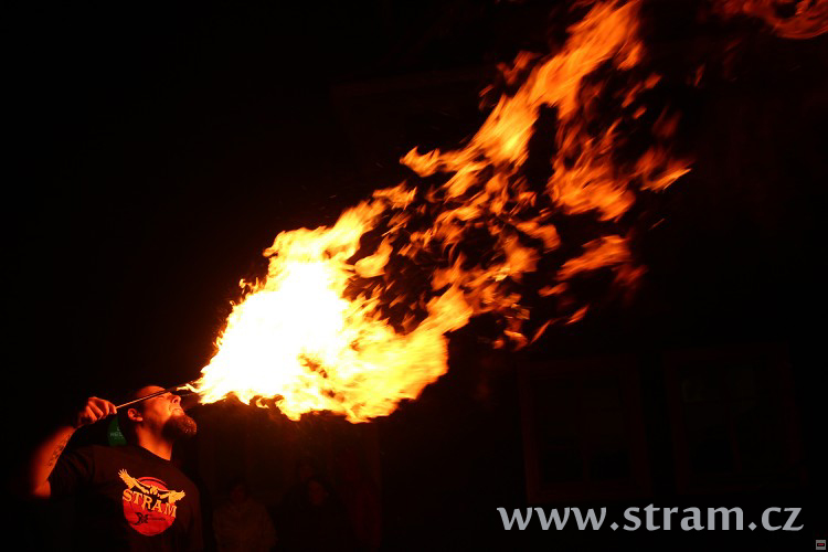 img00069.jpg
