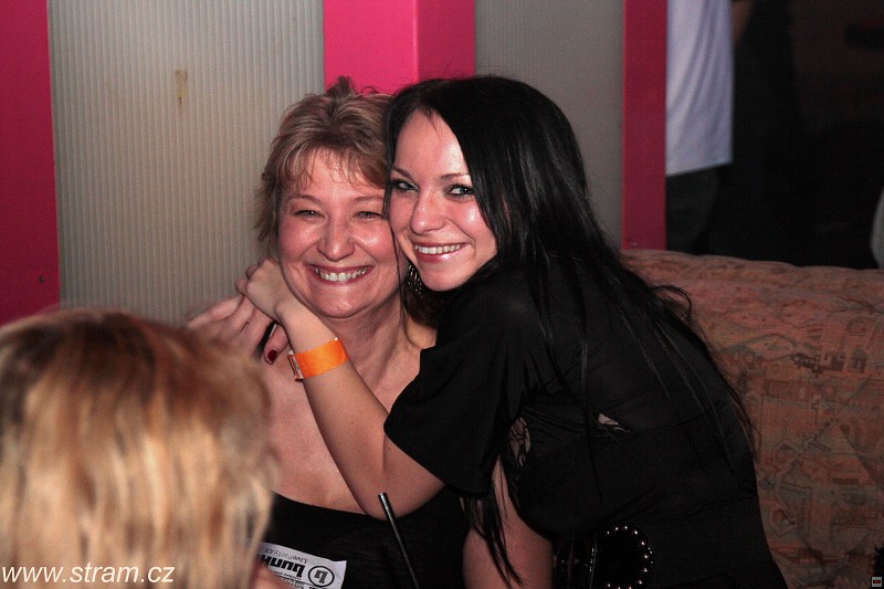 img00008.jpg