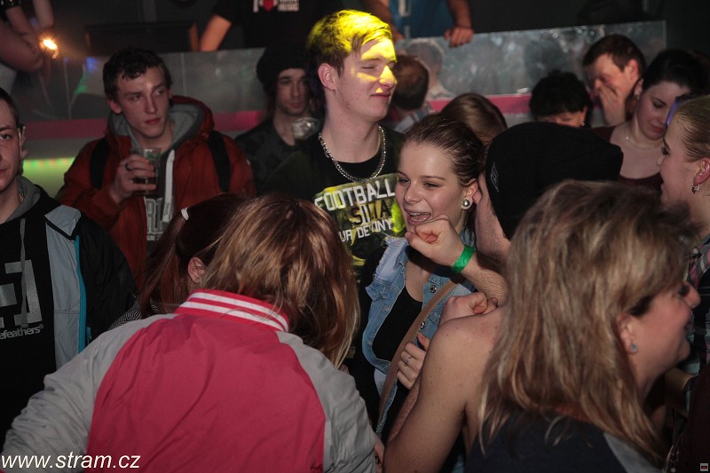 img00064.jpg