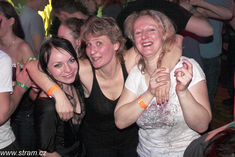 img00099.jpg