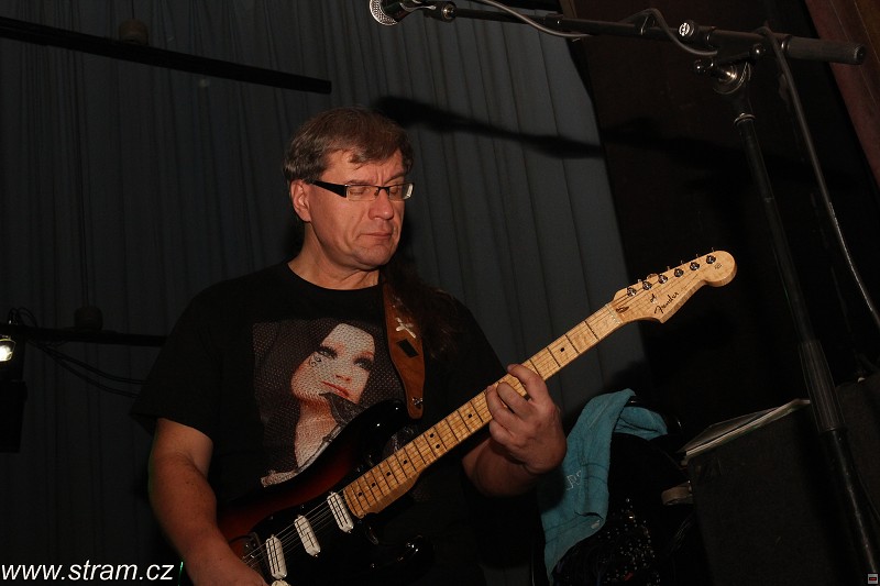 img00087.jpg