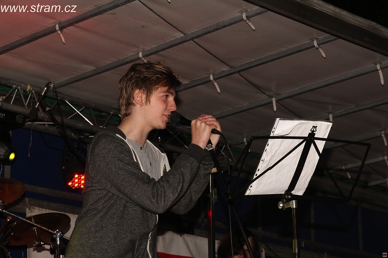 img00002.jpg
