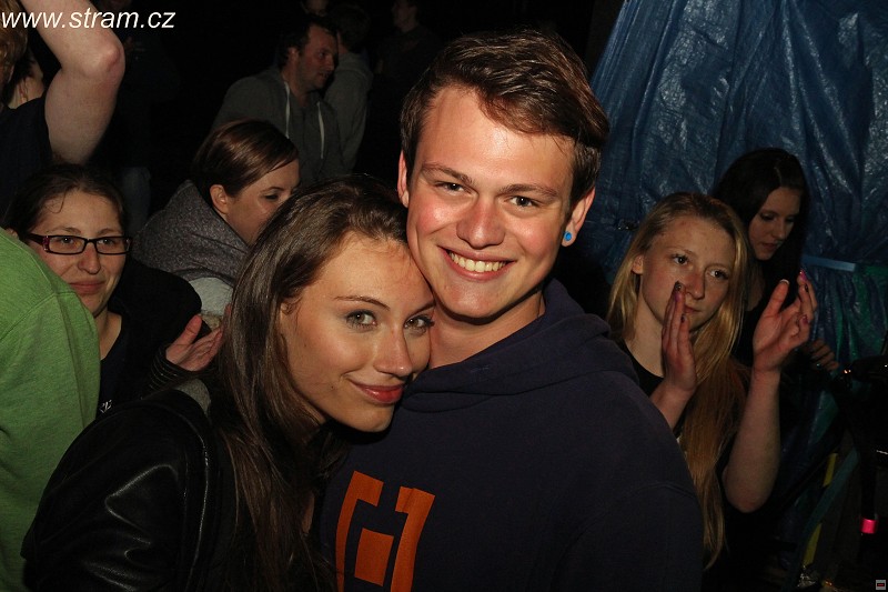 img00045.jpg