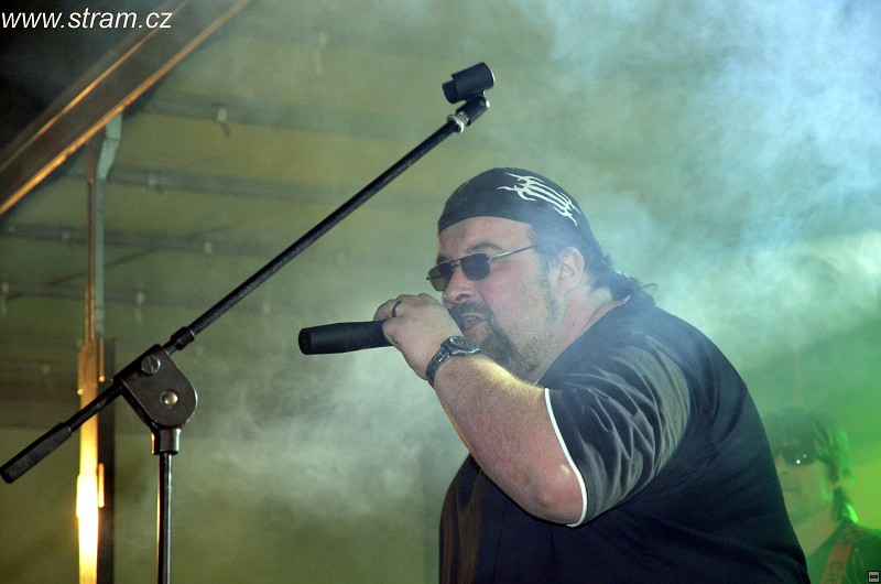 img00017.jpg