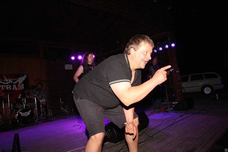img00027.jpg