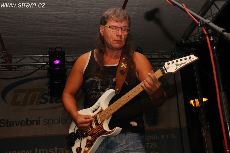 img00011.jpg