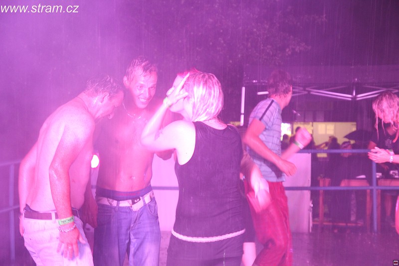 img00066.jpg