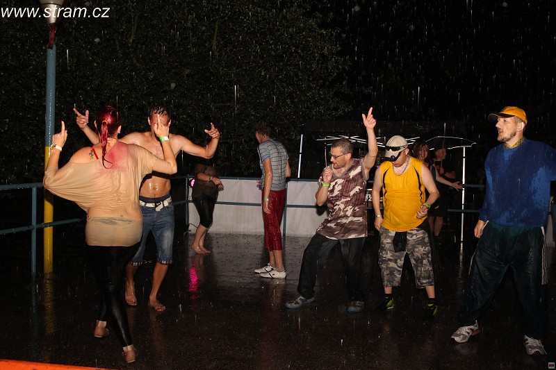 img00070.jpg
