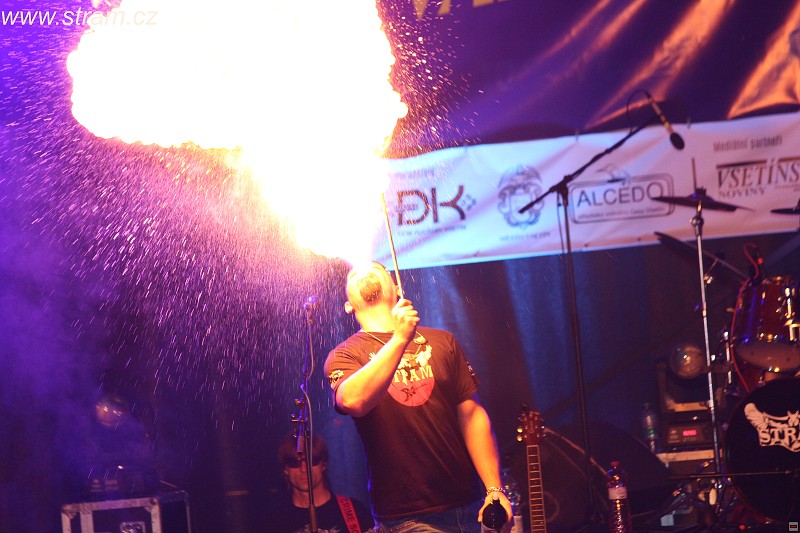 img00006.jpg