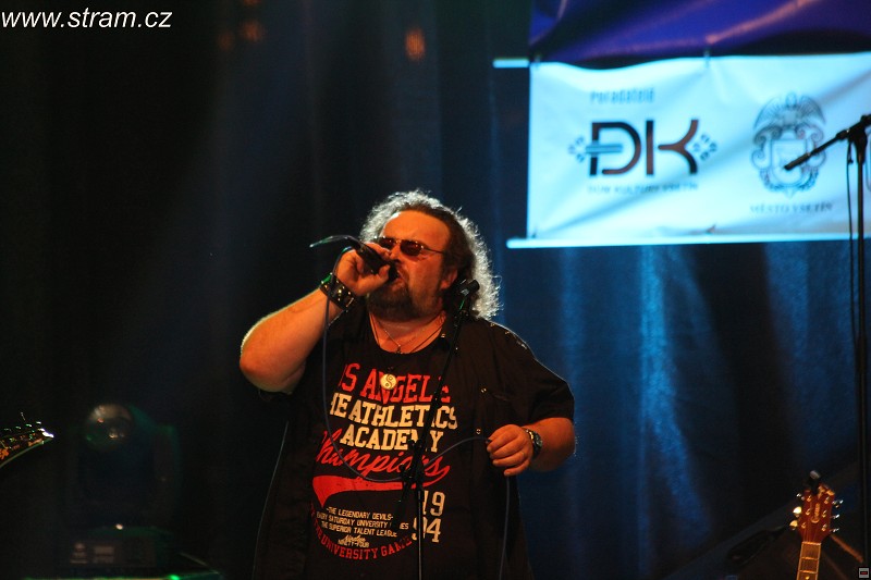img00007.jpg