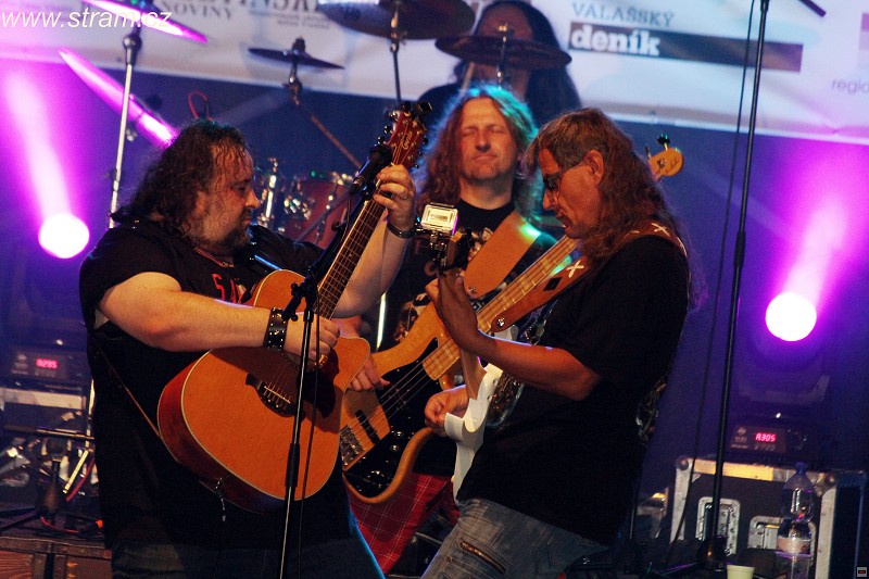 img00026.jpg