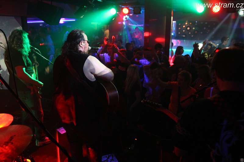 img00051.jpg